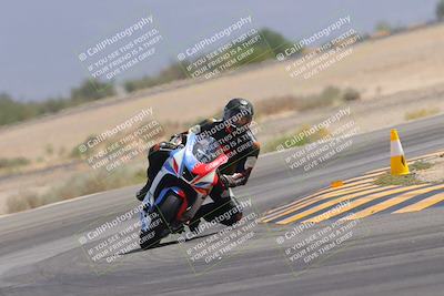 media/Sep-30-2023-SoCal Trackdays (Sat) [[636657bffb]]/Turn 15 (1120am)/